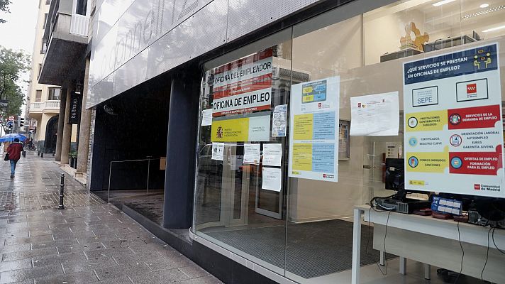 Telediario 1 - Más de 740.000 trabajadores continúan en ERTE después de un año de pandemia