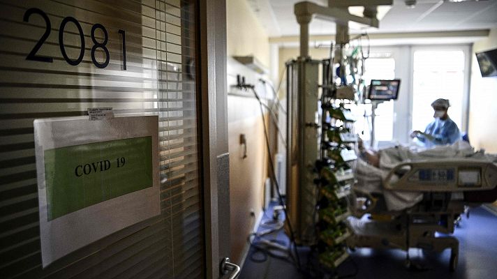 Telediario 1 - Francia se queda atrás en la gestión de la pandemia