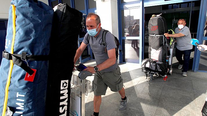 Telediario 1 - Continúa la repatriación de españoles atrapados en Marruecos