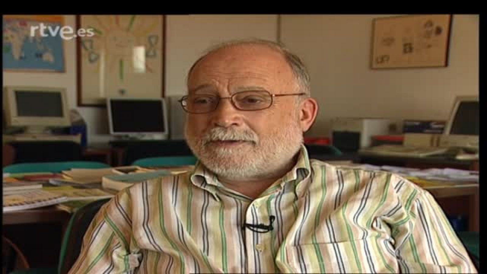 Arxiu TVE Catalunya - Dossier - Arcadi Oliveres sobre el Nobel de la Pau a Barack