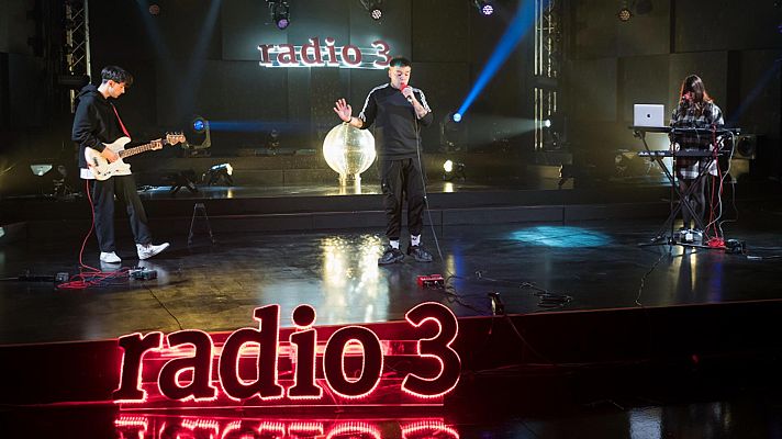 Los conciertos de Radio 3 en La 2 - VVV [Trippin'You]