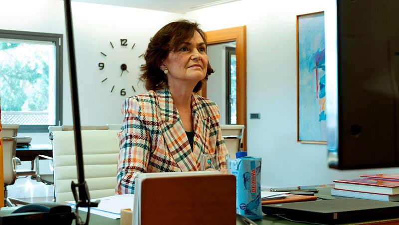 Calvo: "Las decisiones sobre vacunas están tomadas y no corresponden a las Comunidades Autónomas"