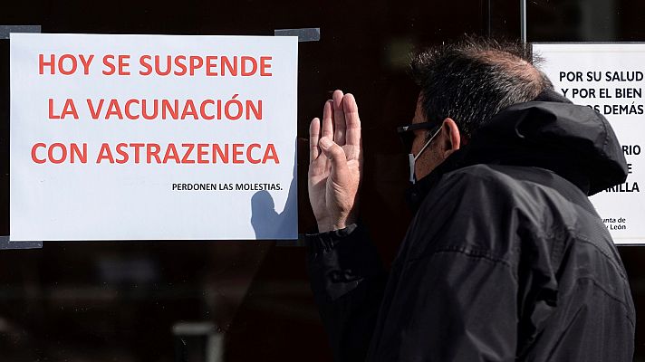 La consejera de Sanidad de CyL insiste en "ser prudente" y suspender la vacunación con AstraZeneca