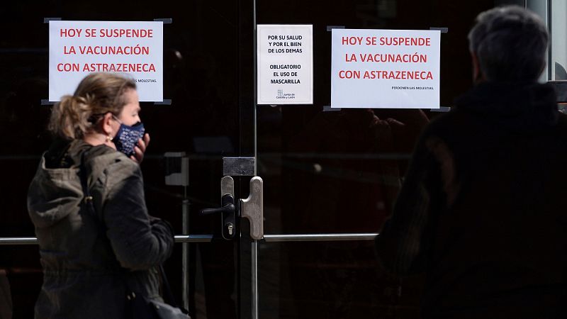Castilla y León suspende temporalmente la vacunación con AstraZeneca
