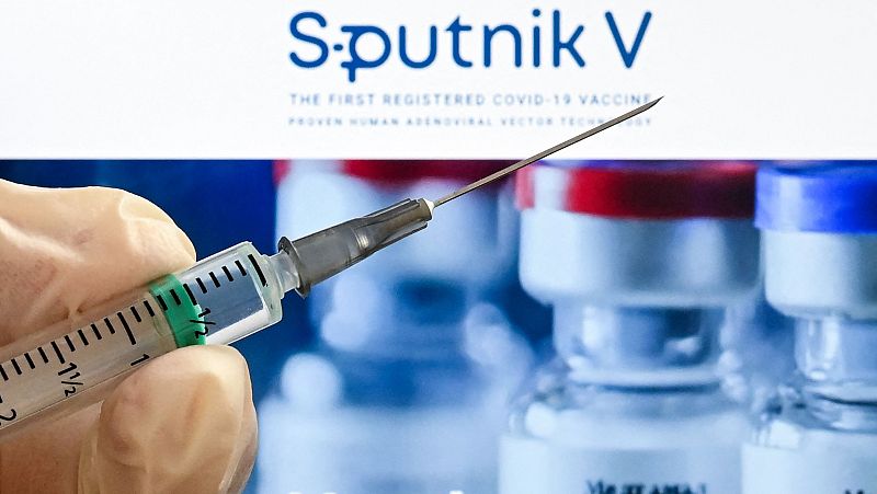 Díaz Ayuso defiende sus gestiones sobre la vacuna rusa Sputnik V - Telediario 1 | Ver