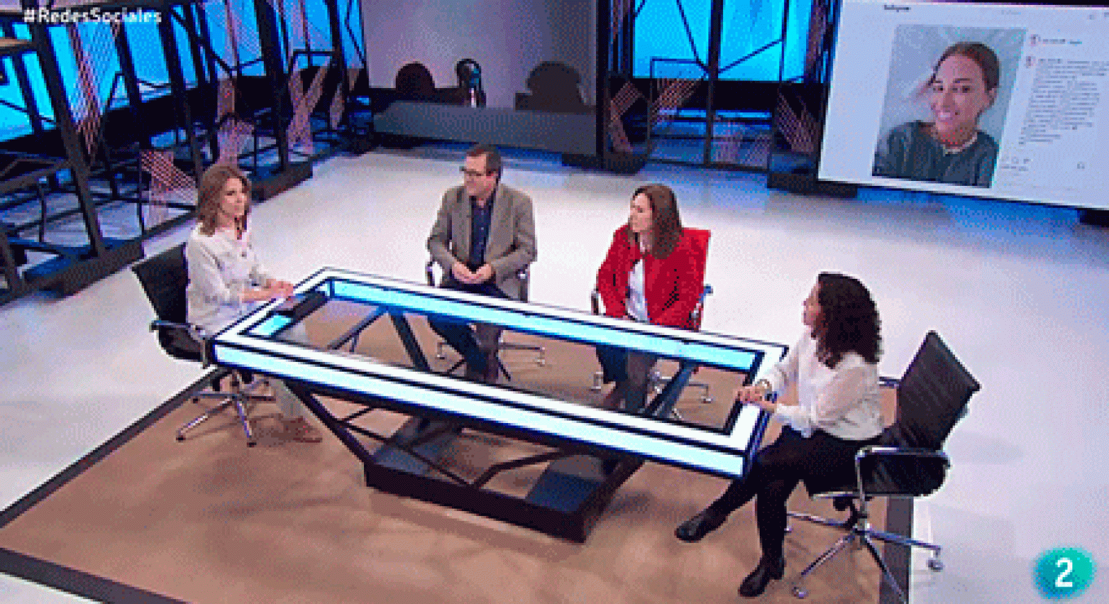 La aventura del saber Grupo Comunicar vídeos Bubuskiski educacion redes sociales #AventuraSaberComunicación