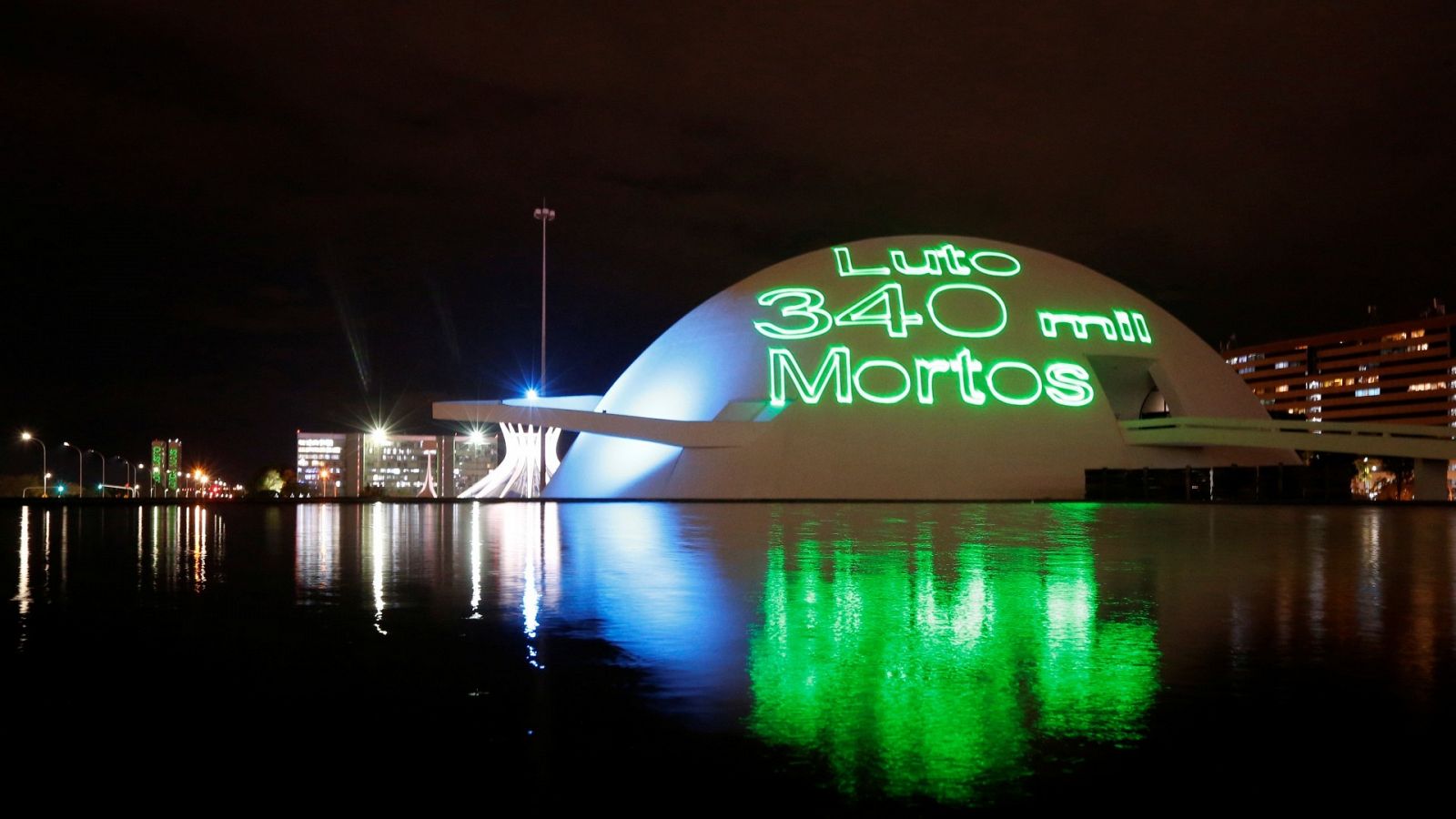 Brasil rebasa los 4.200 muertos diarios y vuelve a encadenar un nuevo máximo de fallecidos por coronavirus