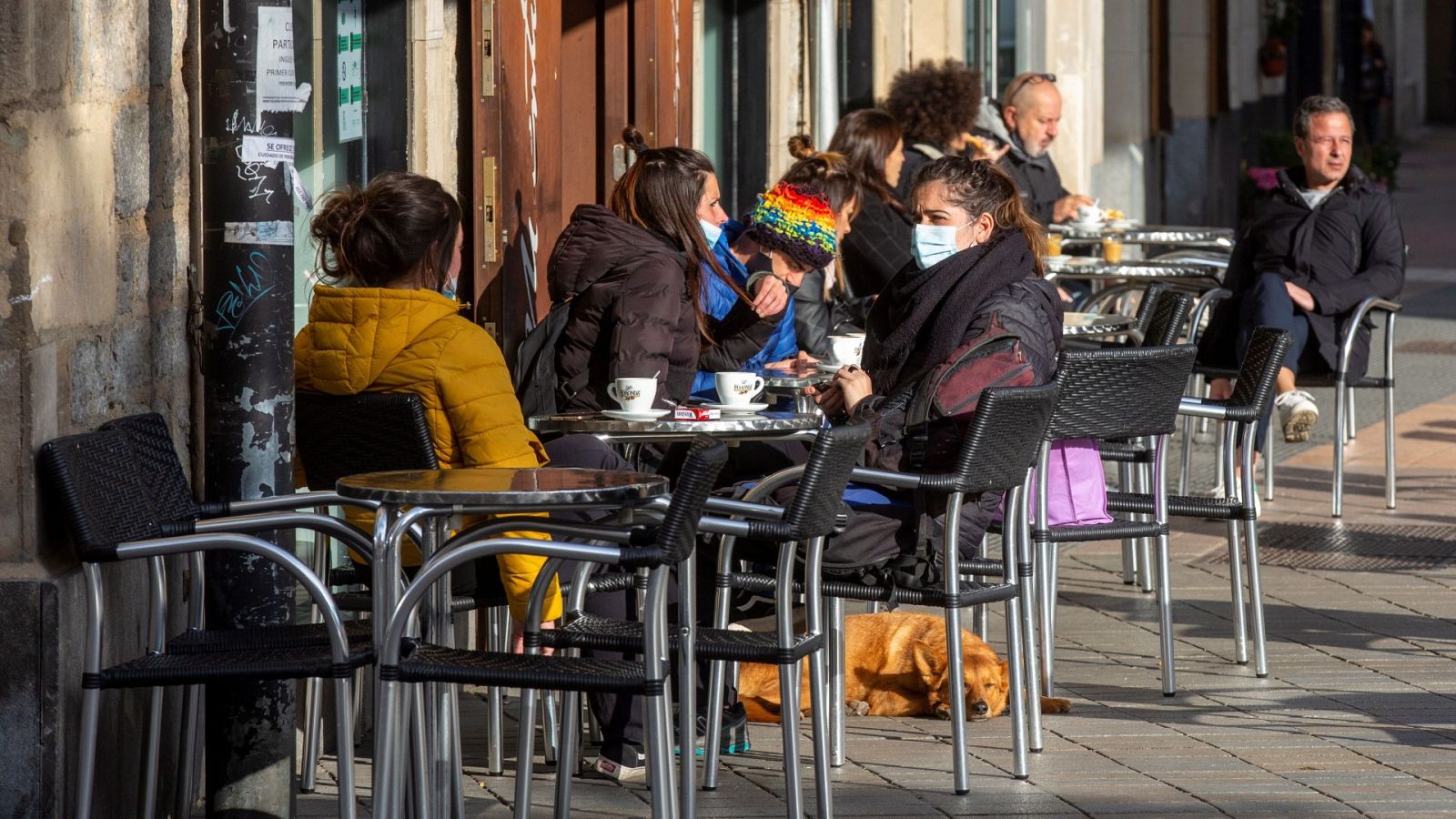 La incidencia acumulada crece un 30% y la pandemia avanza en casi toda España tras Semana Santa