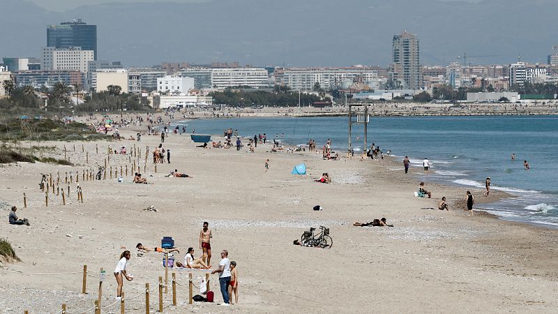 El Gobierno rebaja al 6,5 % la previsión de crecimiento para este año | Ver