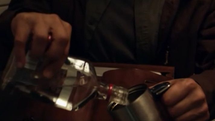 Telediario 1 - 'Otra ronda', la cultura del alcohol según el director danés Thomas Vinterberg