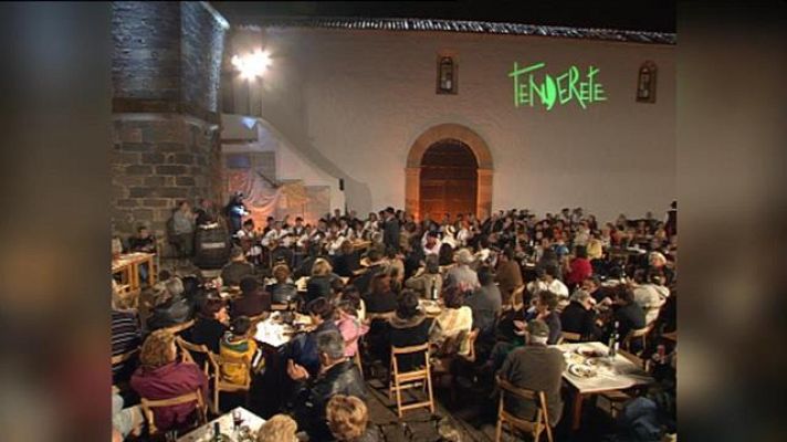 Tenderete - Tenderete - 11/04/2021 Con la Parranda de Arafo, Parranda Los Amigos, Grupo Serenata y Parranda de La Oliva, momentos inolvidables  del año 2002.