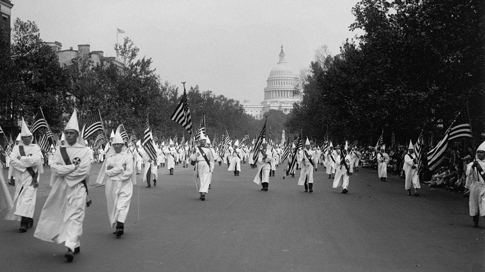 El Ku Klux Klan: Una historia americana. Segunda parte: El resurgir - La noche temática - Documental en RTVE