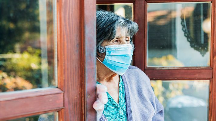 Telediario 1 - Las residencias vuelven progresivamente a la normalidad tras la vacunación