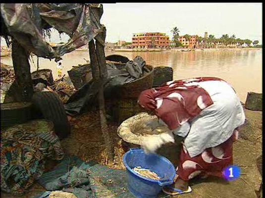 Informe Semanal - Cooperación, raíces de futuro