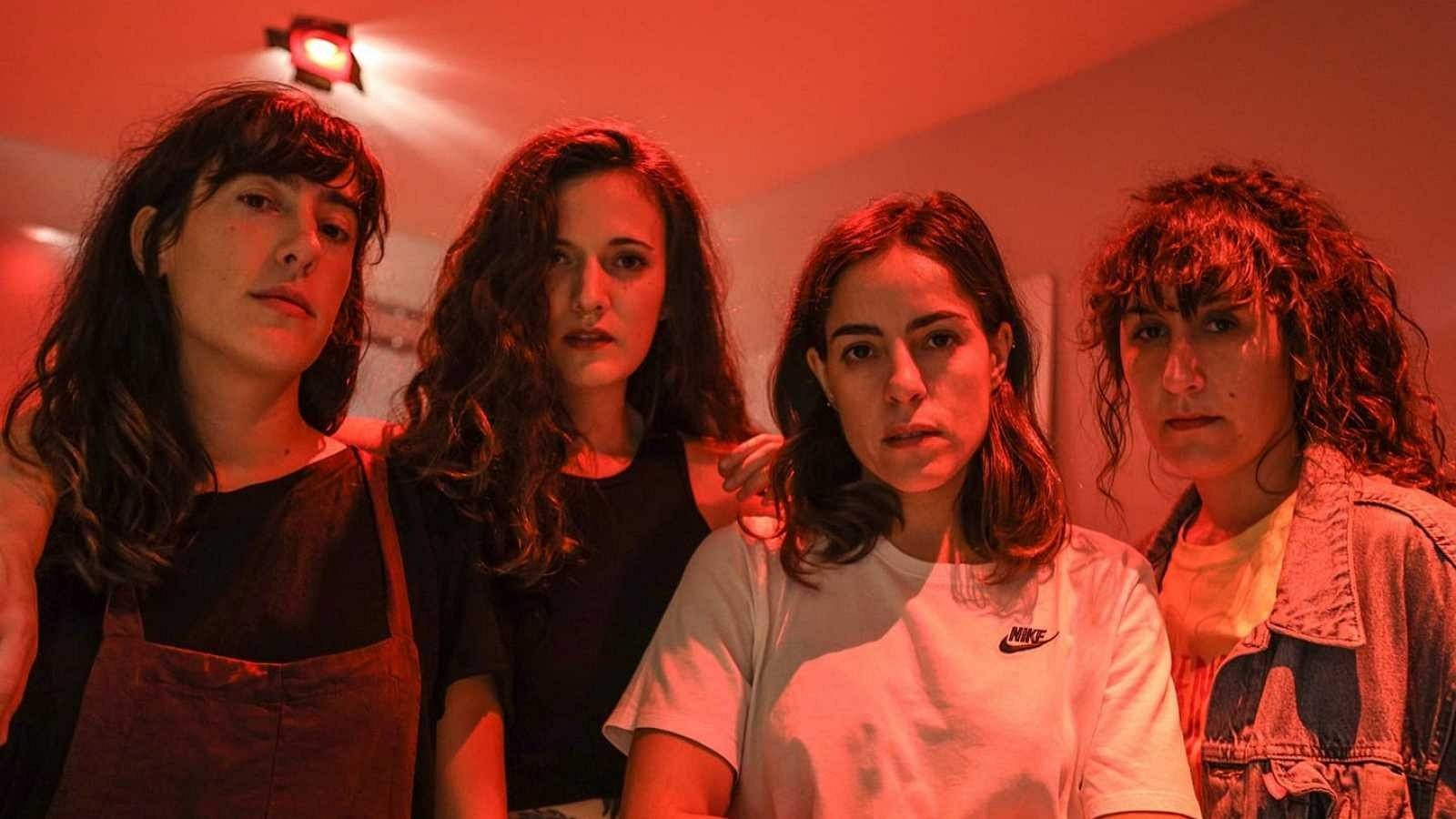 Melenas, de tocar en un sótano a mejor banda alternativa europea de 2021