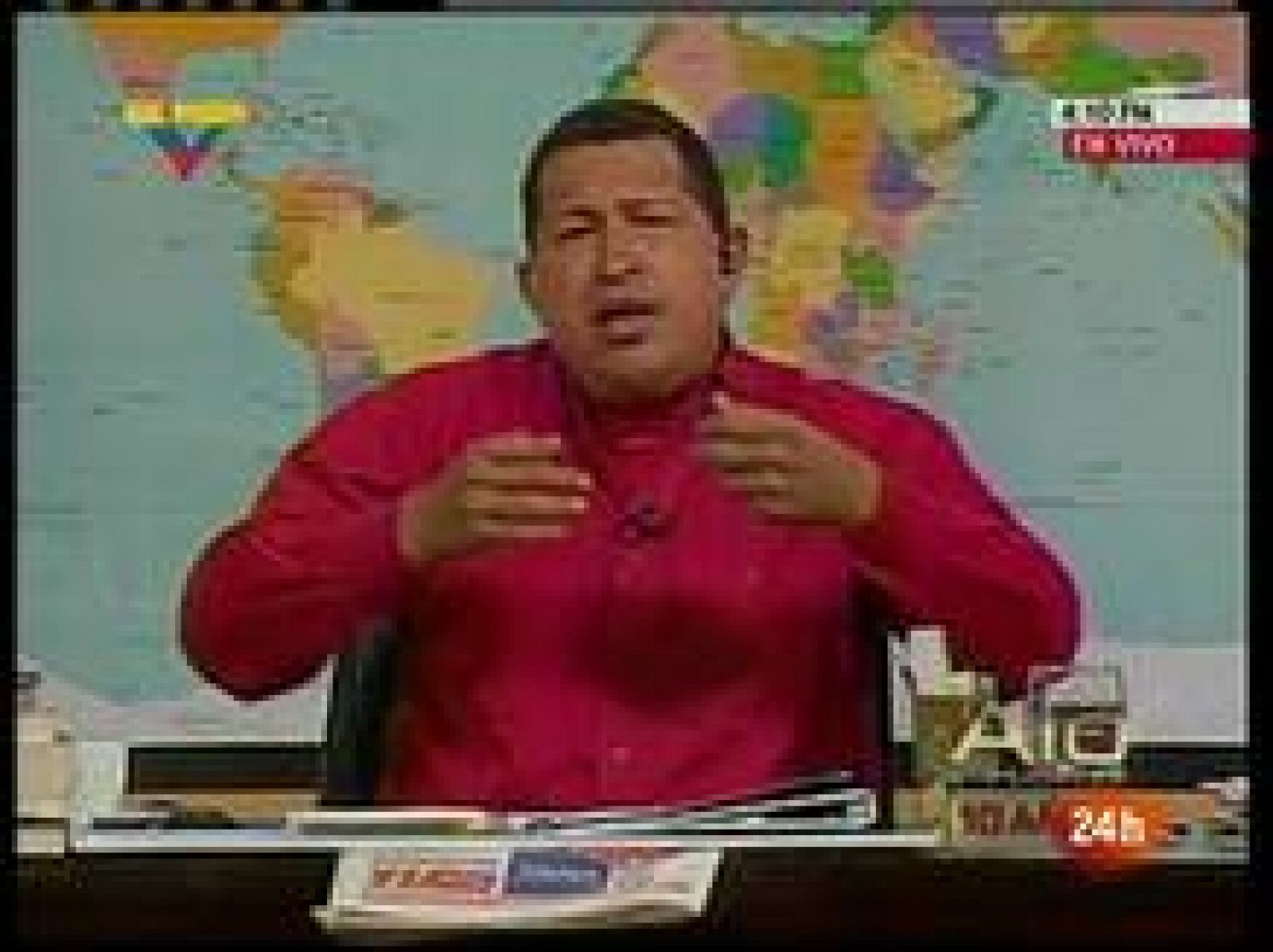  El presidente venezolano, Hugo Chávez, ha anunciado en su progrtama de televisión 'Aló Presidente' su intención de lanzar un programa nuclear con fines pacíficos. 