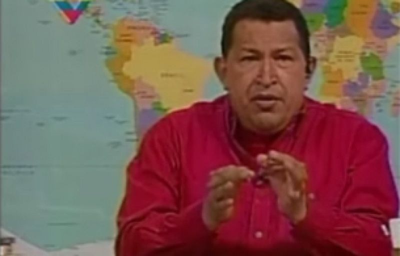  El presidente venezolano, Hugo Chávez, ha anunciado en su progrtama de televisión 'Aló Presidente' su intención de lanzar un programa nuclear con fines pacíficos. 