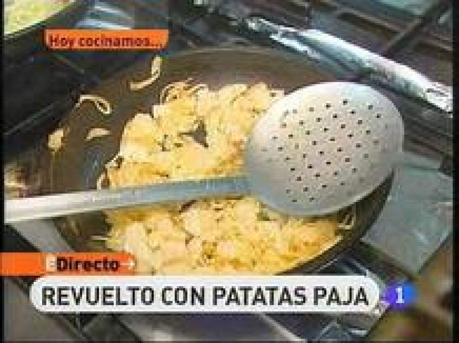 RTVE Cocina: Revuelto con patatas paja | RTVE Play