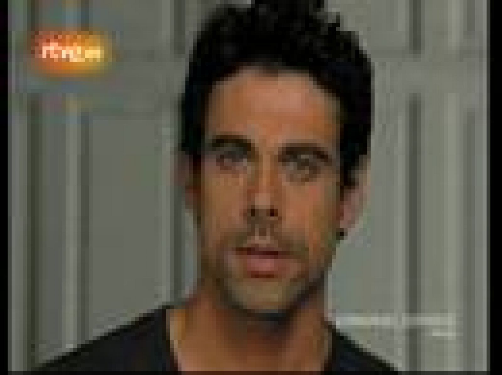 Campaña contra la violencia de género: "Entre un hombre y una mujer, maltrato cero" | Ver