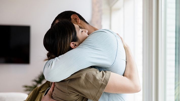 Cambiar de pareja cada 5 años, ¿el secreto para ser feliz?