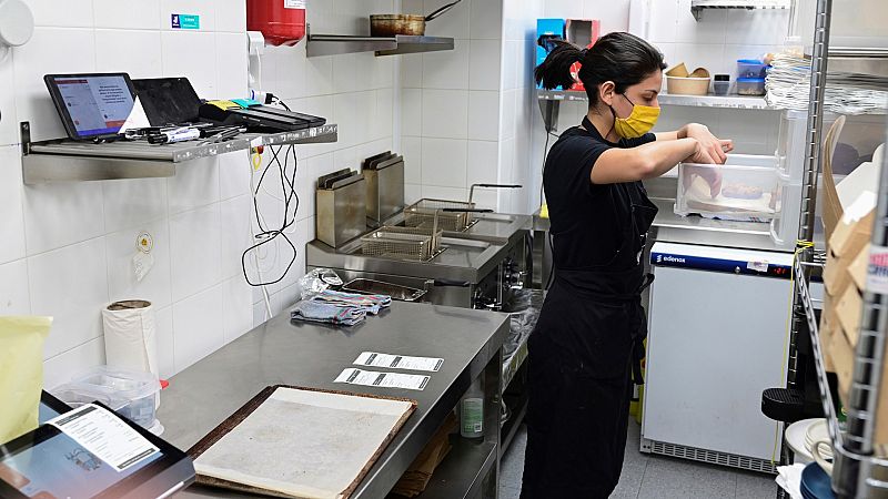 Las 'cocinas fantasma' han permitido subsistir a muchos restaurantes durante la pandemia