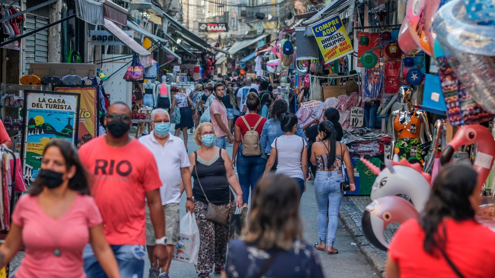 Gobernadores de Brasil aplican medidas contra el coronavirus ante la pasividad de Bolsonaro