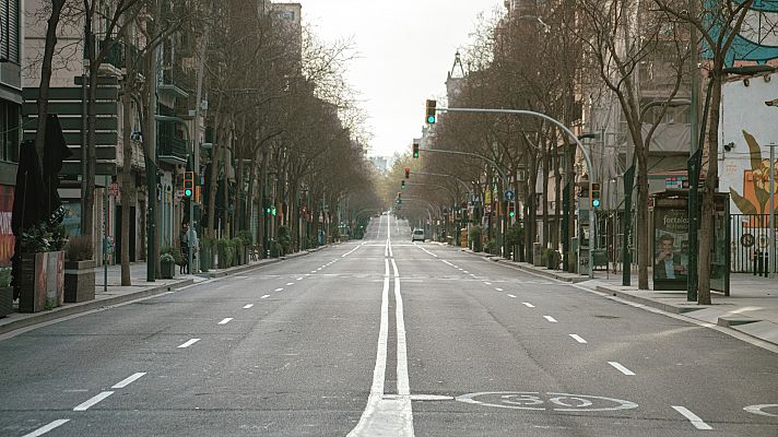 Telediario 1 - Las zonas urbanas se preparan para pisar el pedal de freno a partir del 11 de mayo