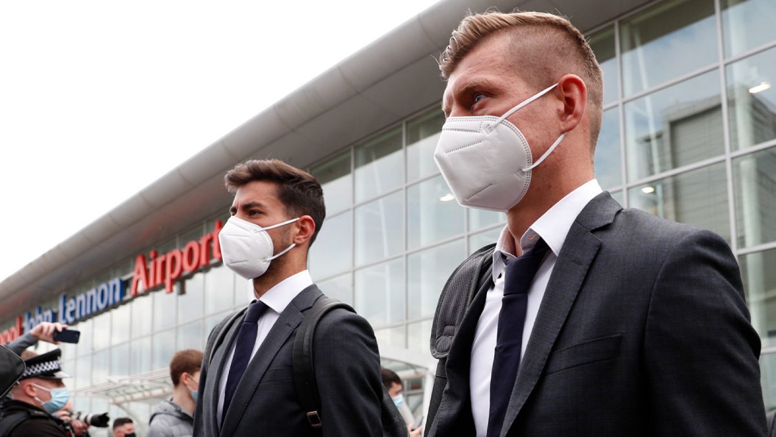 El Real Madrid llega a Liverpool con la defensa en cuadro | Ver