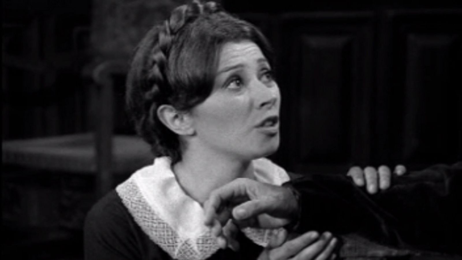 Teatro - Águila de blasón - Teatro en el Archivo de RTVE | Ver