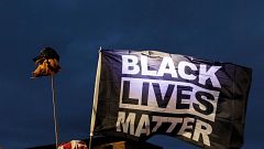 Nuevo caso de un joven negro muerto a tiros por la policía en EE.UU.