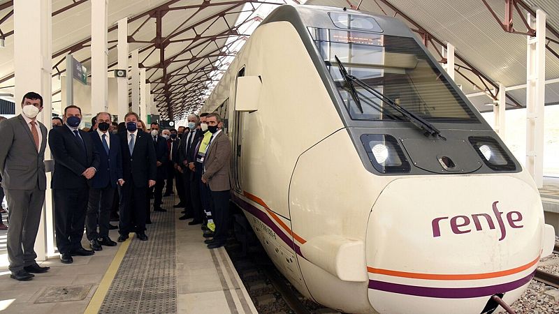 Se inaugura la nueva estación de tren de Canfranc - Ver ahora