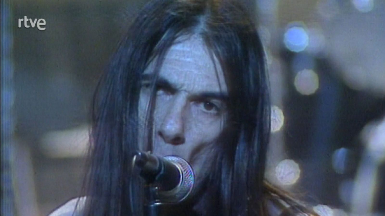 Plastic - 06/04/1990