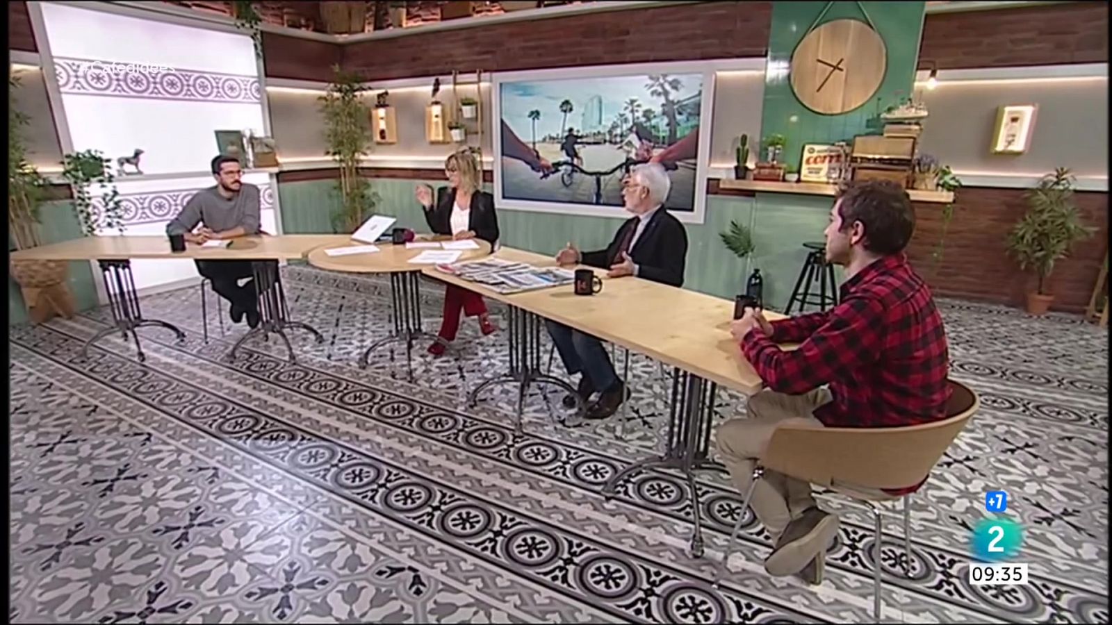 Cafè d'idees | Roger Torrent, Carmen Cabezas i circulació dels ciclistes - RTVE Catalunya