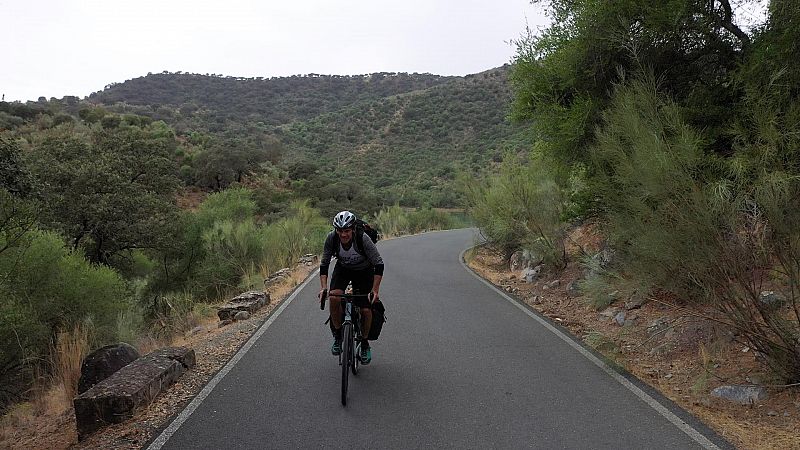 Ruta Vía de la Plata. Diario de un ciclista - Etapa 3: De Guillena a Montemolín - ver ahora