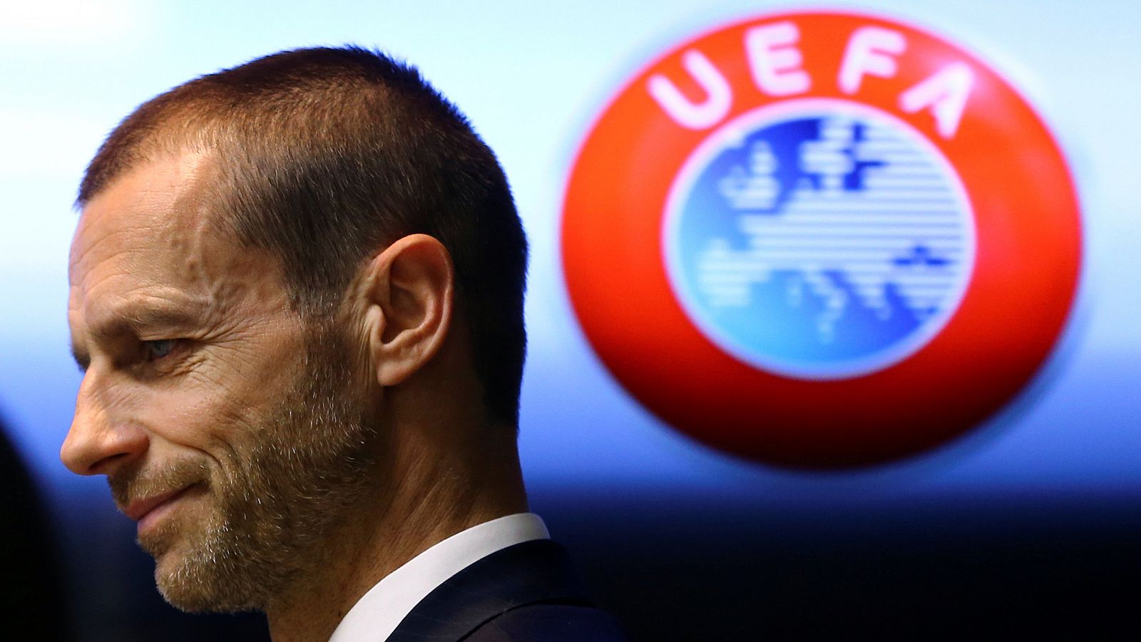 La UEFA declara abiertamente la guerra a la Superliga europea