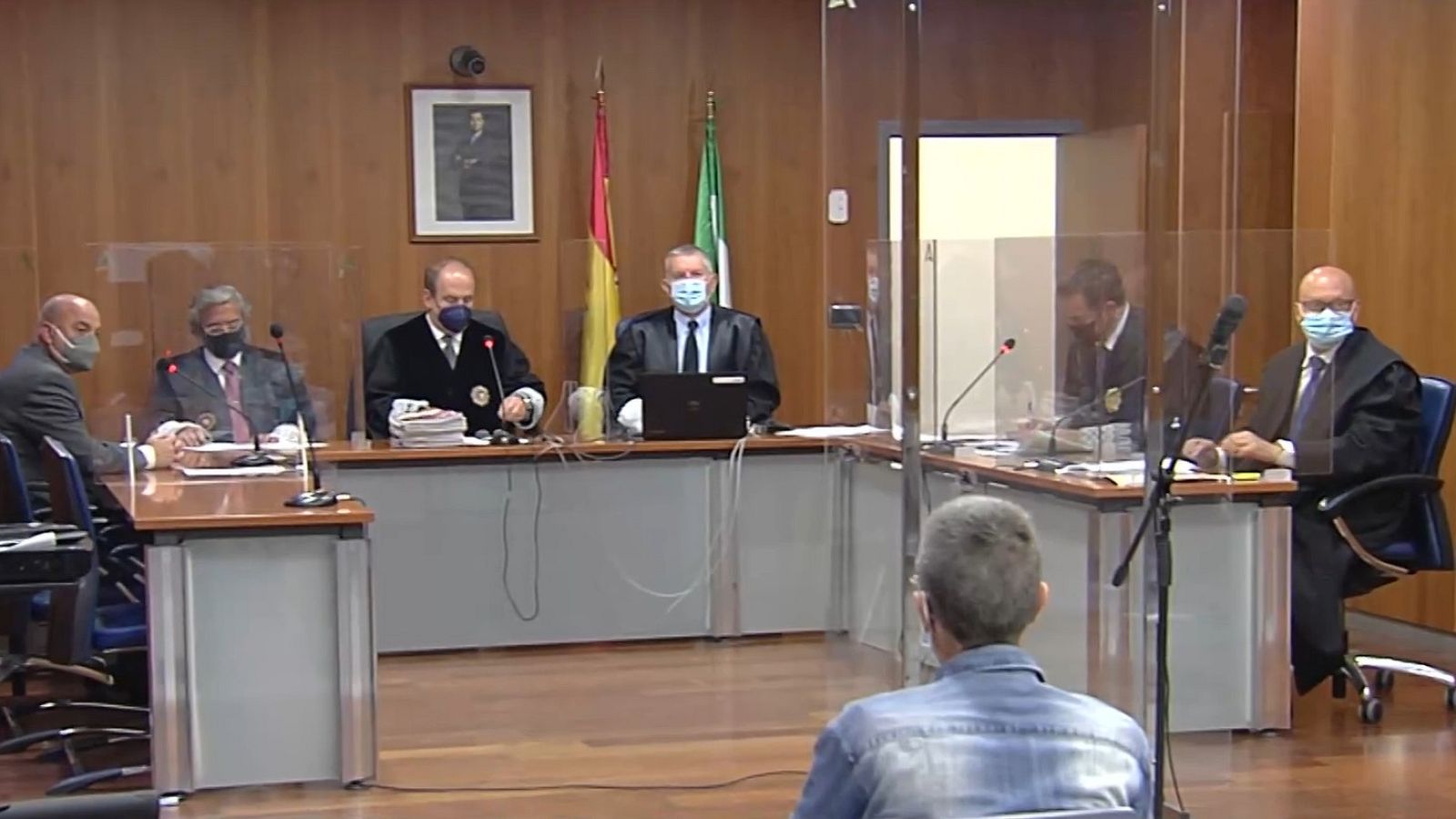 Declara la mujer que quedó tetrapléjica al huir de su pareja por una ventana | Ver