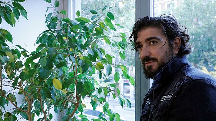 Telediario 1 - Antonio Orozco comienza la gira de su nuevo disco: 'Aviónica'