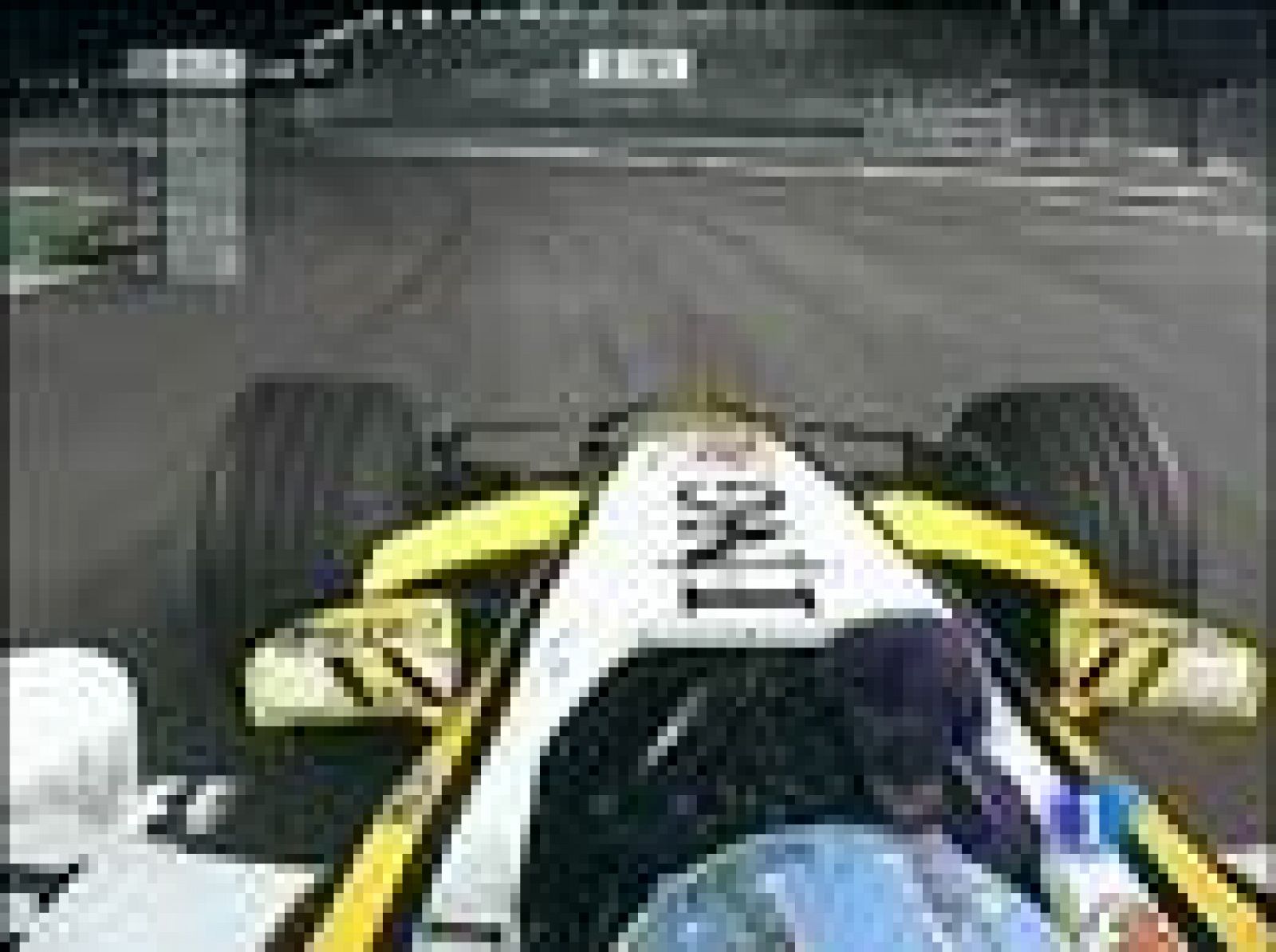 La escudería Renault ha anunciado el cese de su director deportivo, Flavio Briatore, y el ingeniero jefe, Pat Symonds, por el presunto amaño del Gran Premio de Singapur 2008.