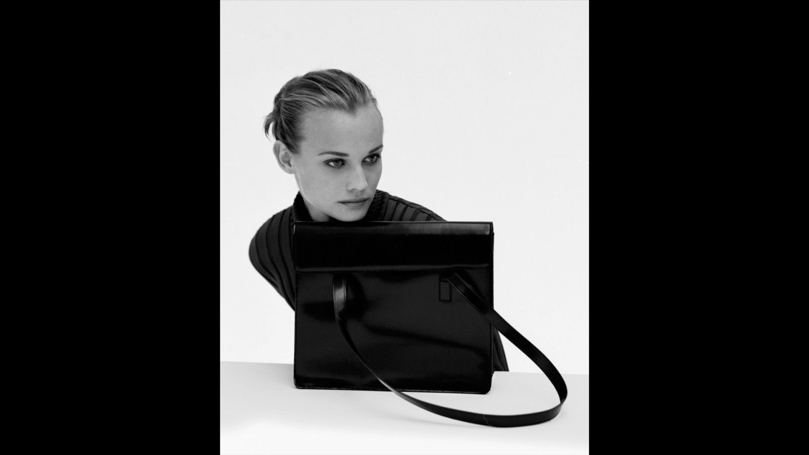 En 'Detrás del instante' Manuel Outumuro sugirió a Diane Kruger que podría ser actriz