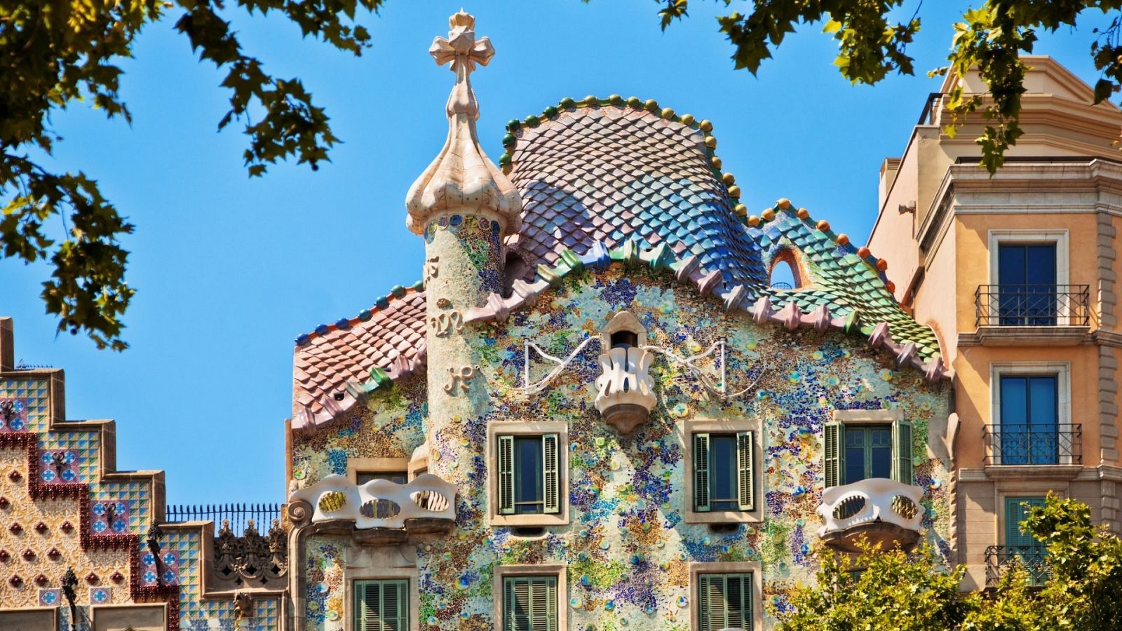 La leyenda de Sant Jordi que inspiró a Gaudí para la Casa Batlló