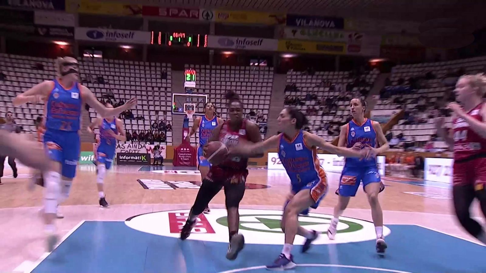 Baloncesto - Liga femenina Endesa. Play off Semifinal ida: Spar Girona - Valencia Basket