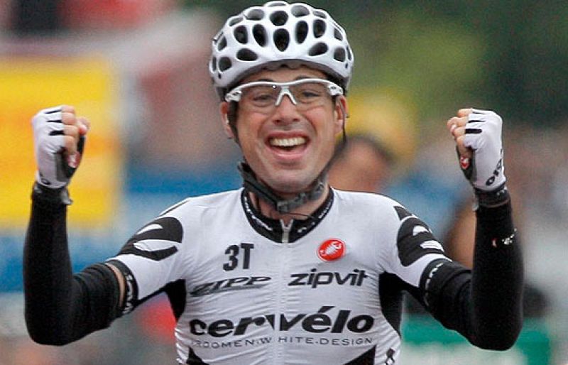 El irlándes Philip Deignan, ha ganado la 18ª etapa, con final en Ávila.