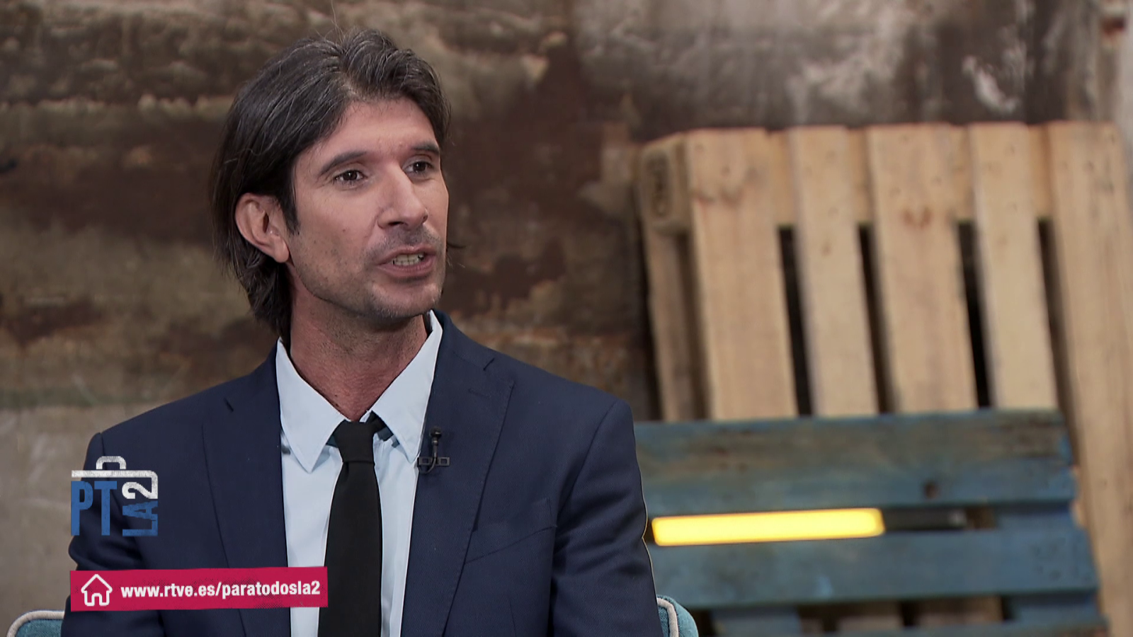 Ciencia y filosofía. Entrevista a Carlos J. González Serrano