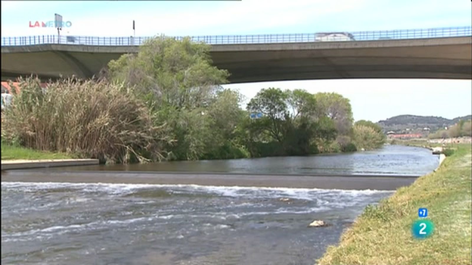 Naturalitzar el Besòs, Salvem l'estació i L'Aixeta, micromecenatge | La Metro - RTVE Catalunya