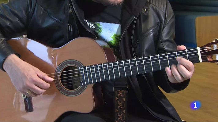 Telediario 1 - El cantautor Ismael Serrano publica 'Seremos', su nuevo disco