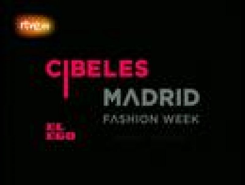  Desfile de Victorio y Lucchino en Madrid Fashion Week 09