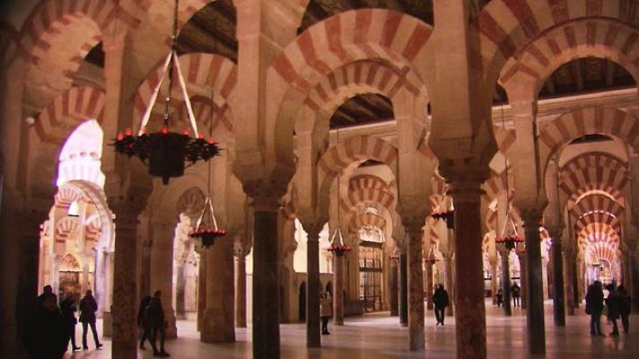 Universo UNED - La Mezquita de Córdoba: lecturas epigráficas*