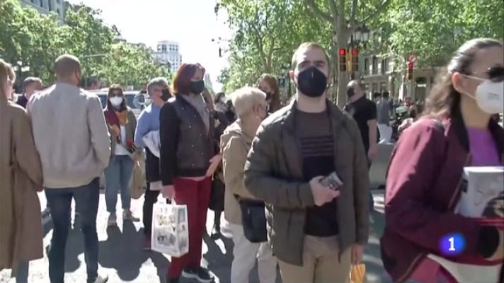 L'Informatiu - Sant Jordi recupera el contacte entre els escriptors i els seus lectors