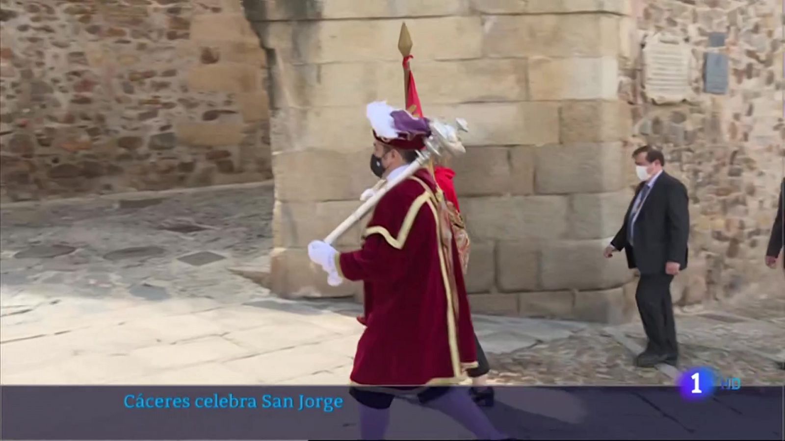 Cáceres vuelve a celebrar a su patrón, San Jorge