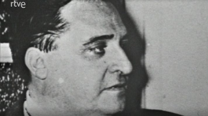 Biografía - Agustín de Foxá